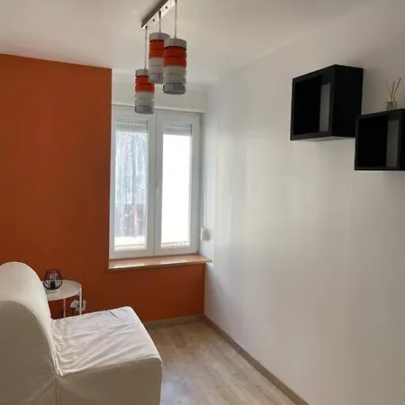 Belle Maison De Ville Renovee Lavardac Extérieur photo